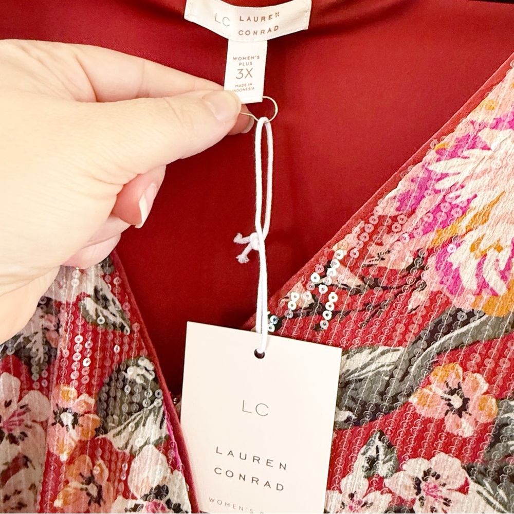 NWT Lauren‎ Conrad Women Sequin Floral Wrap Tie Top 3X Glam Feminine Romantic - Picture 4 of 7